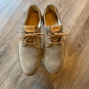 Clarks Men’s Suede Oxford Shoe
